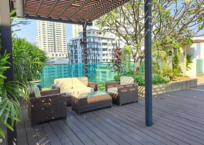 Apartment 1 Bedroom In Sukhumvit Cbd 5 Min To Bts Phromphong